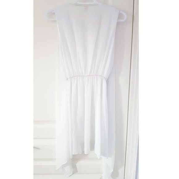 White Chiffon Sleeveless Dress - Picture 2 of 3